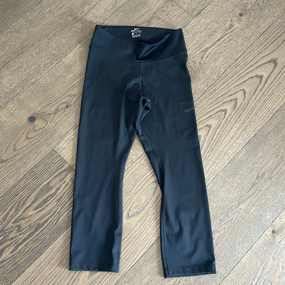 NIKE DRI-FIT CAPRIS
